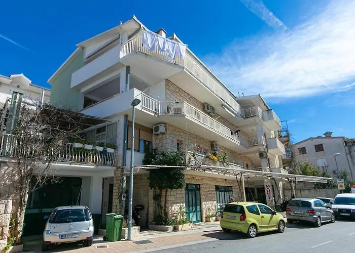 10 Apartment Makarska