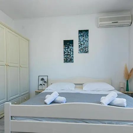 10 Apartman