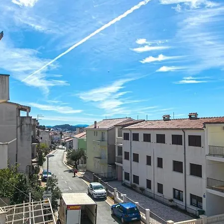 Apartman 10